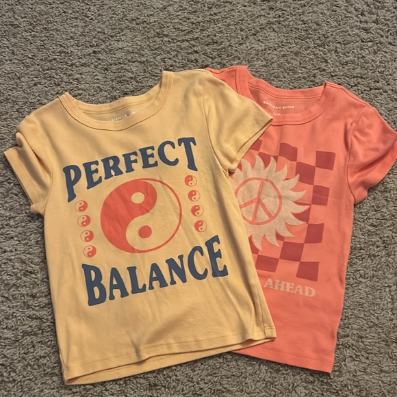 Size small: American Eagle baby tees, worn once or twice. - Picture 5 of 5